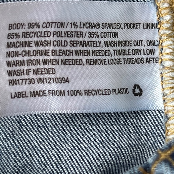 Universal Threads High Rise Kick Boot Crop Multi-tone Denim jeans size 00 - Picture 10 of 10